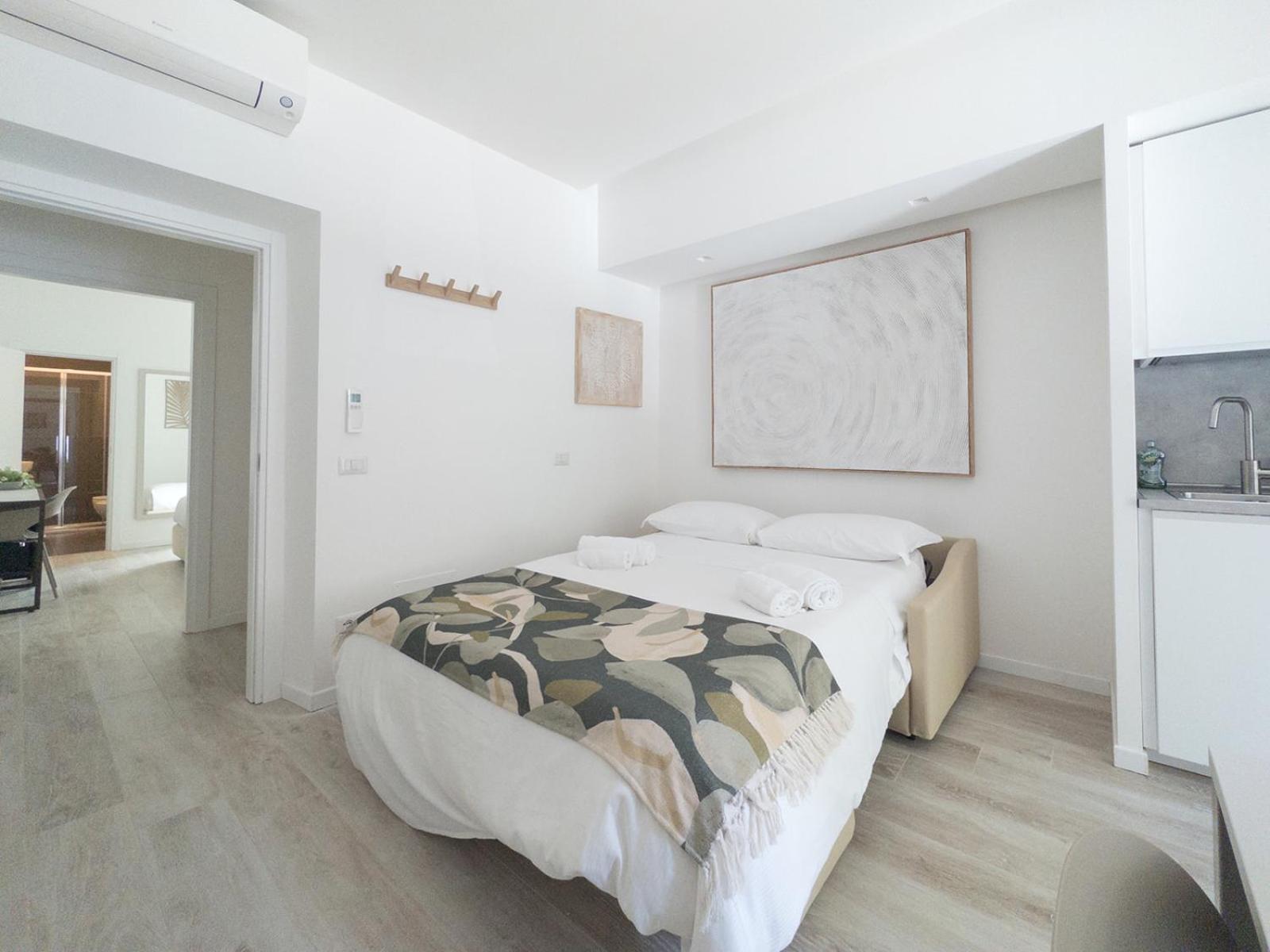White Ottaviano * Rom